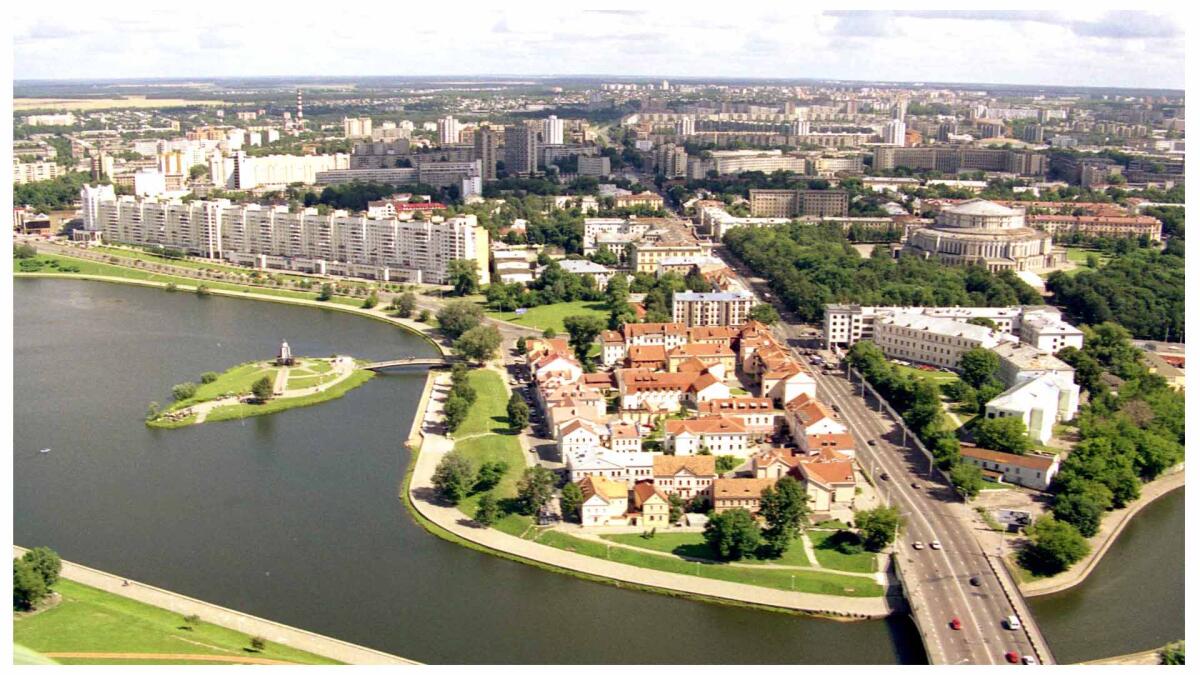 Belarus rəhbərliyi Rusiyanın vergi manevrini təzyiq cəhdi kimi qiymətləndirib