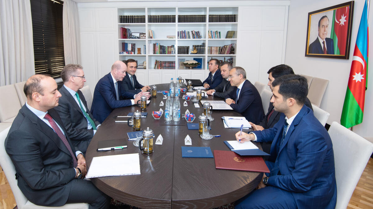 Nazir Mikayıl Cabbarov BP şirkətinin region üzrə prezidenti ilə görüşüb