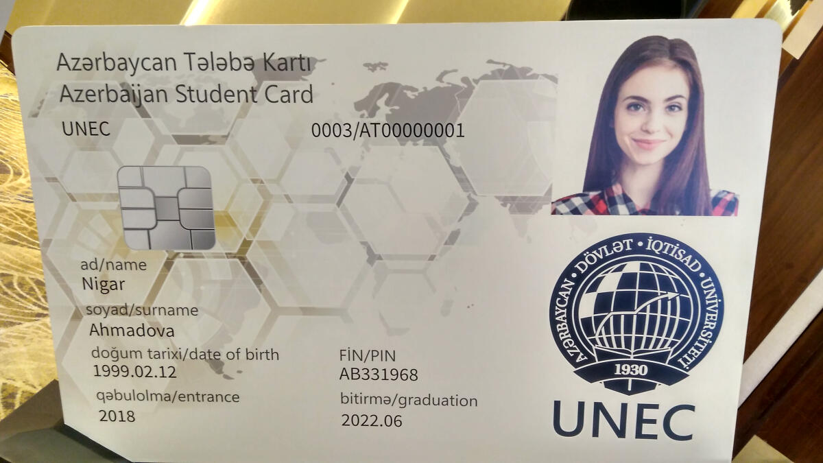 Cari ilin sonunadək xüsusi bank kartları əldə etmiş tələbələrin sayı 240 mini keçəcək