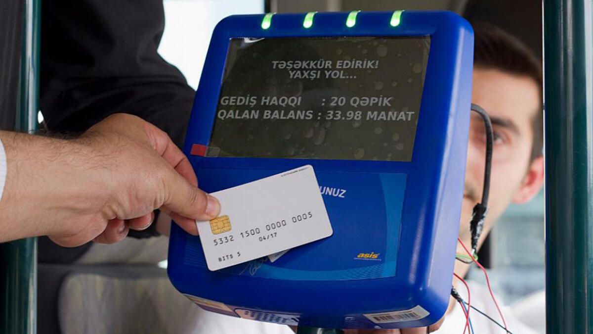 İctimai nəqliyyatda ödənişlərin bank kartları ilə həyata keçirilməsi mümkün olacaq