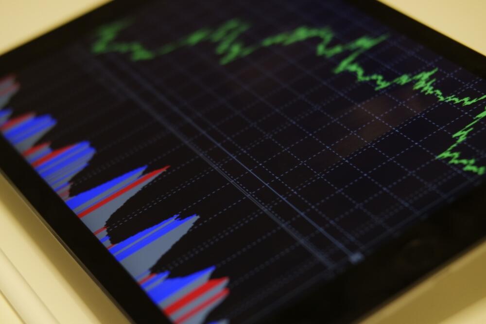 Doqquz ayda 200 milyon manatlıq dövlət istiqrazları qeydiyyata alınıb