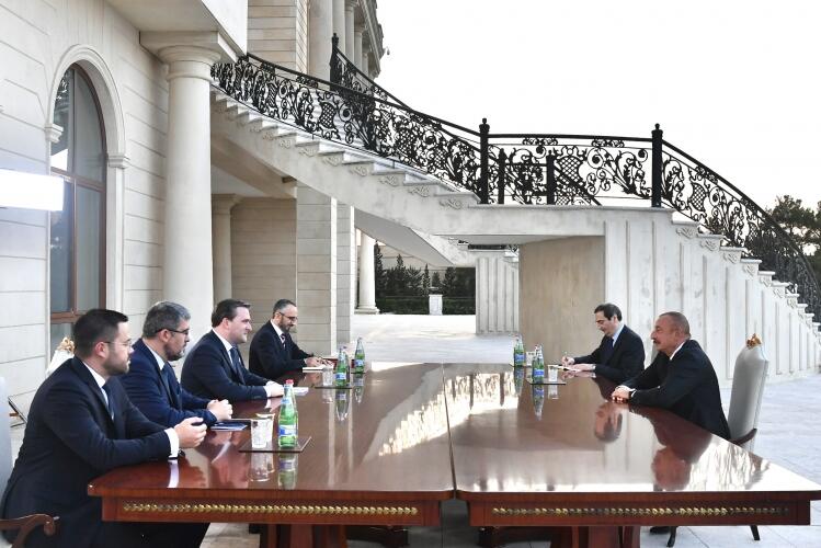 Prezident İlham Əliyev Serbiyanın xarici işlər nazirinin başçılıq etdiyi nümayəndə heyətini qəbul edib