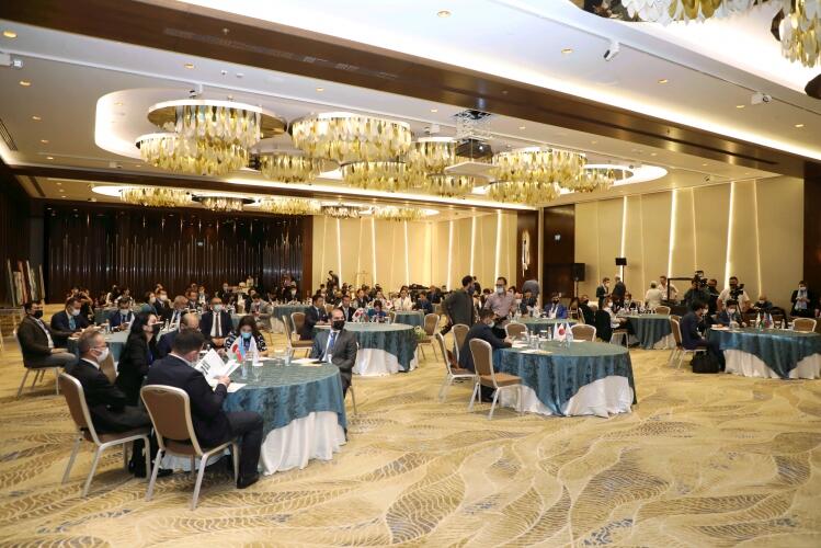 Bakıda Yaponiya-Azərbaycan investisiya forumu keçirilib