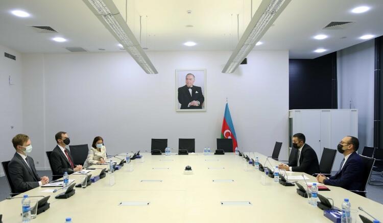 Azərbaycan ABŞ ilə ixrac və investisiya sahəsində əməkdaşlığın inkişafını müzakirə edib