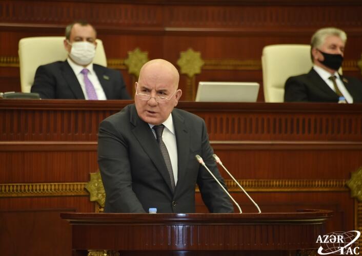 Elman Rüstəmov: Növbəti ilin ortalarından başlayaraq inflyasiyanın sürəti aşağı düşəcək