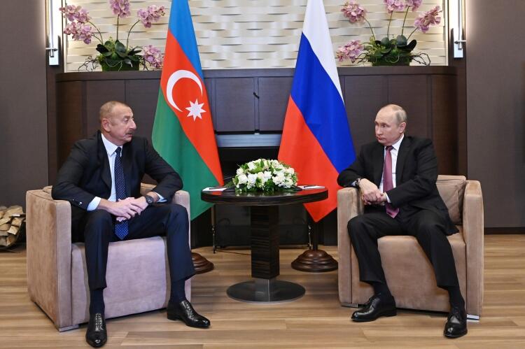 Soçidə Azərbaycan Prezidenti İlham Əliyev ilə Rusiya Prezidenti Vladimir Putin arasında ikitərəfli görüş olub