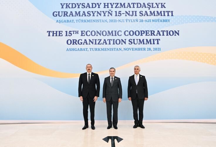 Aşqabadda İqtisadi Əməkdaşlıq Təşkilatının XV Zirvə Toplantısı öz işinə başlayıb