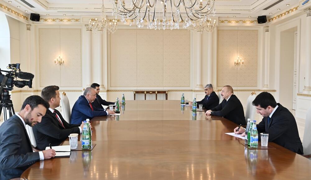 Prezident İlham Əliyev İsrailin maliyyə nazirini qəbul edib
