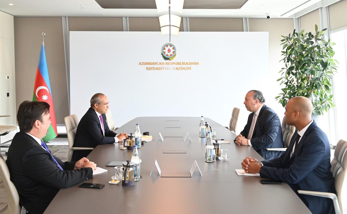 İqtisadiyyat Nazirliyində ABŞ Etnik Anlaşma Fondunun prezidenti ilə görüş keçirilib