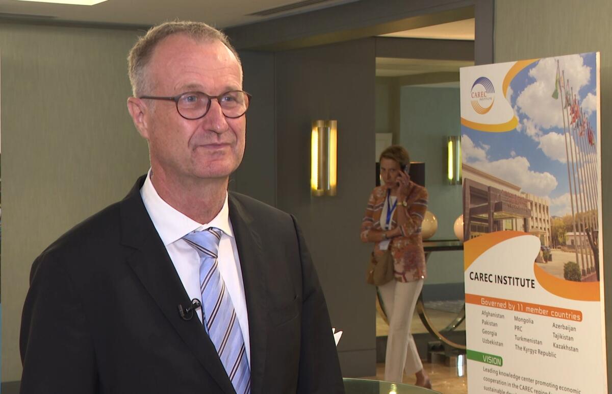 Norbert Funke: “Ölkələr pandemiyanın nəticələrinin öhdəsindən qismən gələ bildilər”
