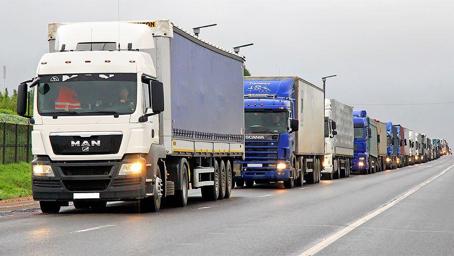 Peşəkar sürücülər TRACECA dəhlizinə daxil olan ölkələrə vizasız səfər edə biləcəklər