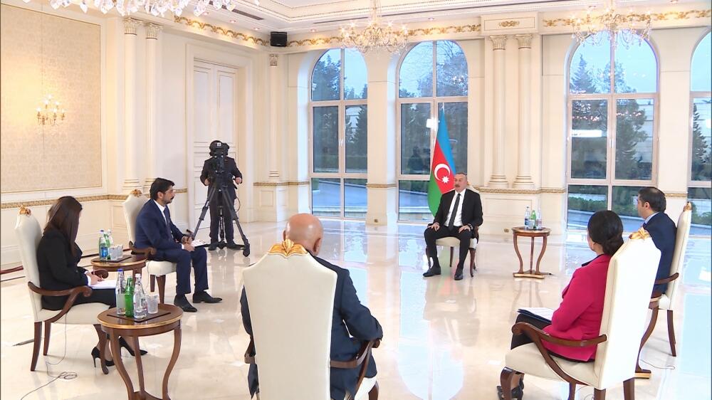 Azərbaycan Prezidenti İlham Əliyev yerli televiziya kanallarına müsahibə verib