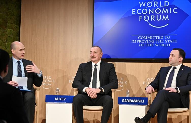 Prezident İlham Əliyev Dünya İqtisadi Forumu çərçivəsində keçirilən panel iclasında iştirak edib