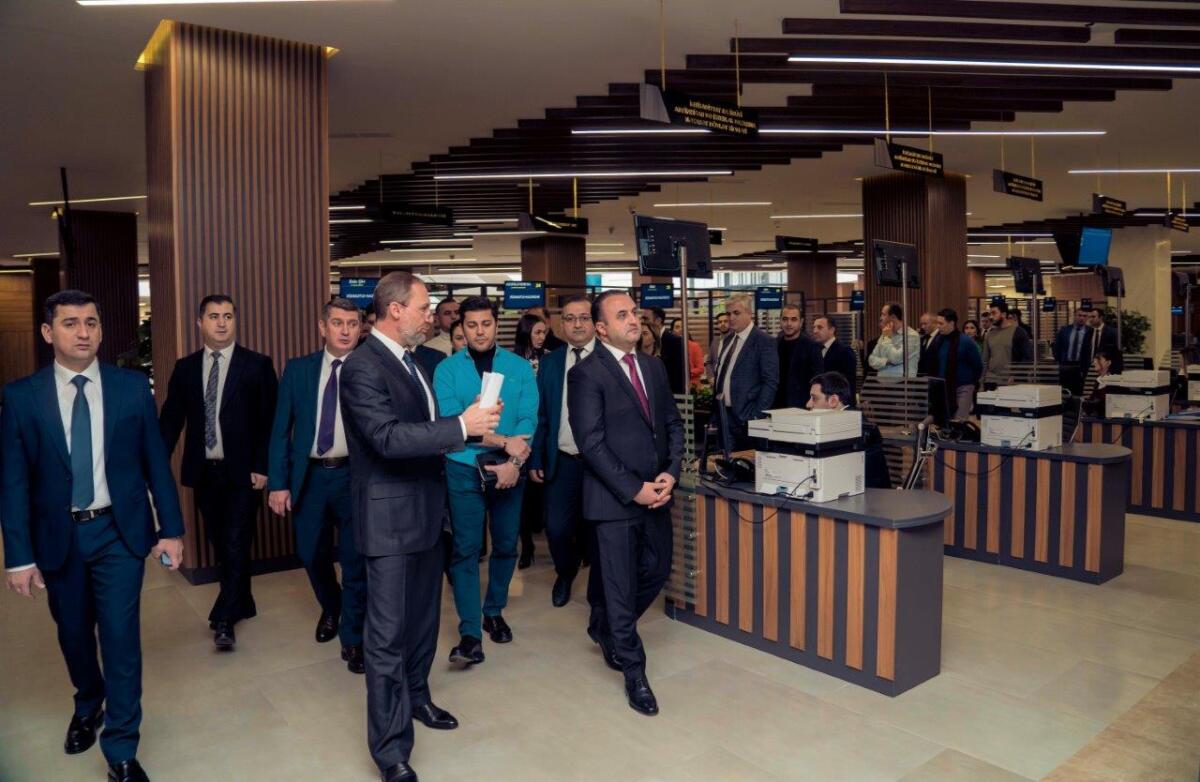 Sahibkarlar “Bakı KOB evi”nin fəaliyyəti ilə tanış olublar