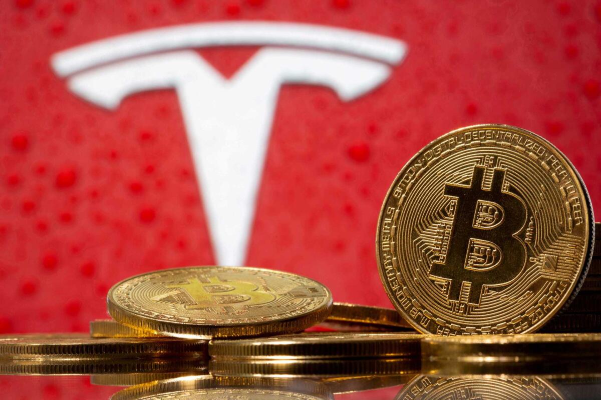 “Tesla” şirkəti bitkoinə görə 34 milyon dollar ziyana düşüb