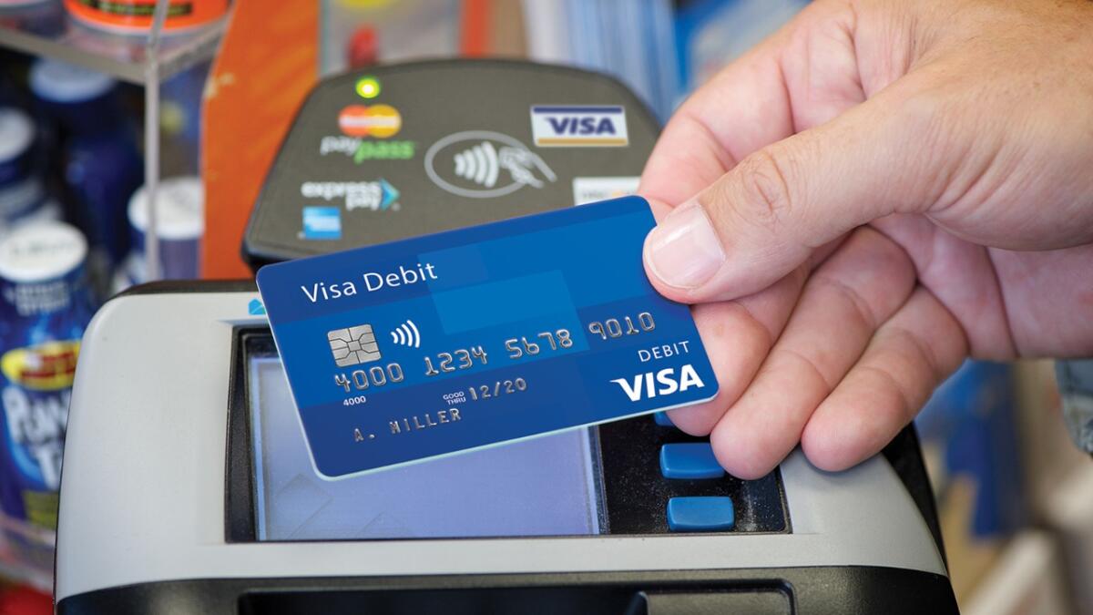 POS-terminallarla aparılan təmassız ödə­nişlərin həcmində 2 dəfə artım var