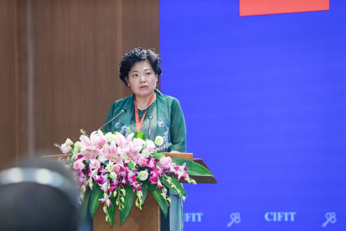 Qao Yuanyuan: “Yeni və bərpa olunan enerji mənbələri sahəsində Çin-Azərbaycan əməkdaşlığı möhtəşəm uğurlar əldə edib”