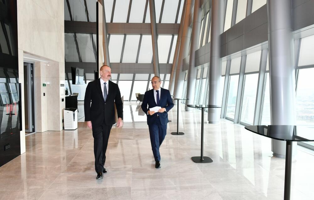 Prezident İlham Əliyev Əmlak Məsələləri Dövlət Xidmətinin yeni inzibati binasının açılışında iştirak edib