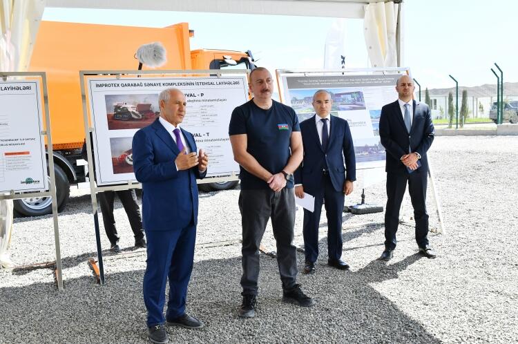 Prezident İlham Əliyev “Araz Vadisi İqtisadi Zonası”nda görülən işlərlə tanış olub