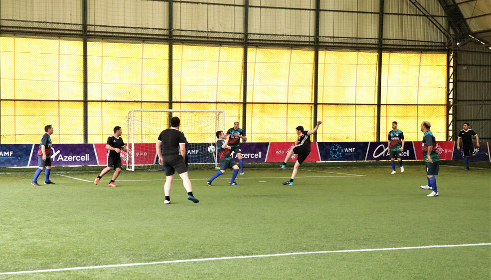 İqtisadiyyat Nazirliyində Ulu Öndərin 100 illiyinə həsr edilmiş minifutbol turniri keçirilir
