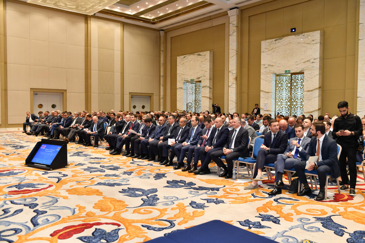 Gürcüstan-Azərbaycan biznes forumu keçirilib