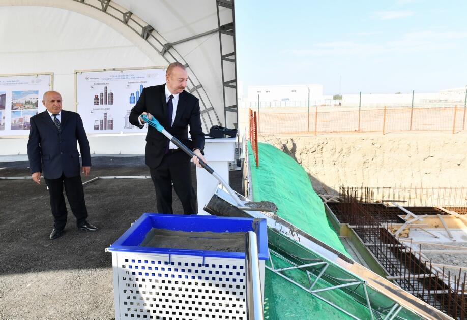 Prezident İlham Əliyev Sumqayıt Kimya Sənaye Parkında yeni müəssisələrin açılış və təməlqoyma mərasimlərində iştirak edib