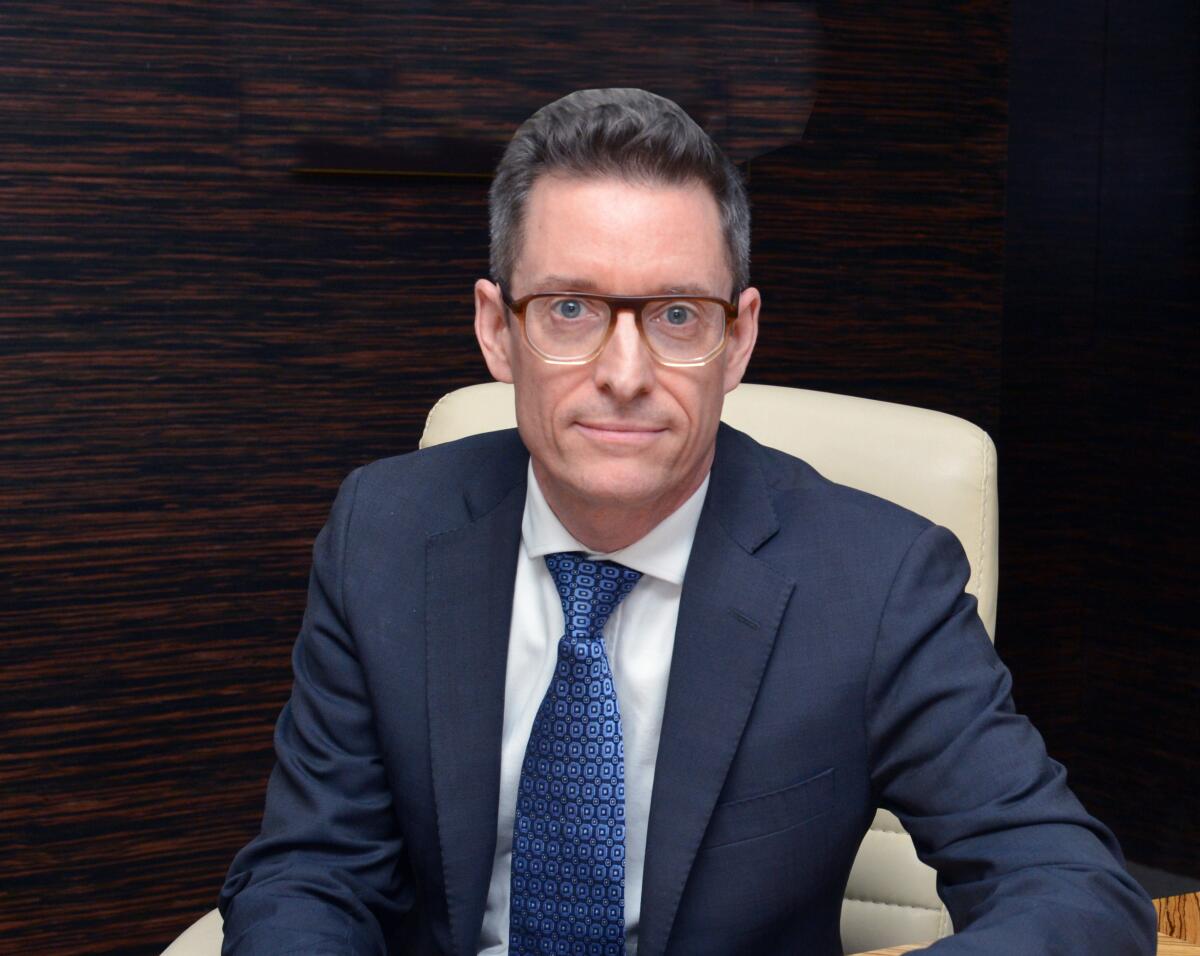 Endrü Auerbax: “İƏİT Azərbaycanı uğurlu vergi siyasətinin həyata keçirilməsində dəstəkləyir”