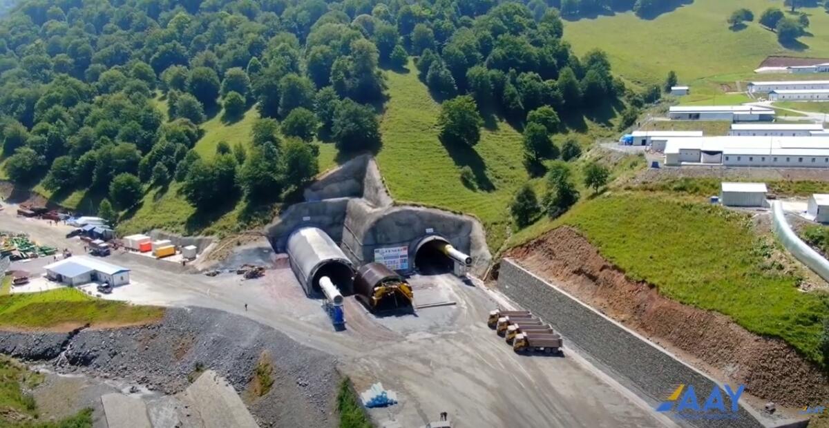 Murovdağ tunelində 14 kilometr qazma işləri tamamlanıb