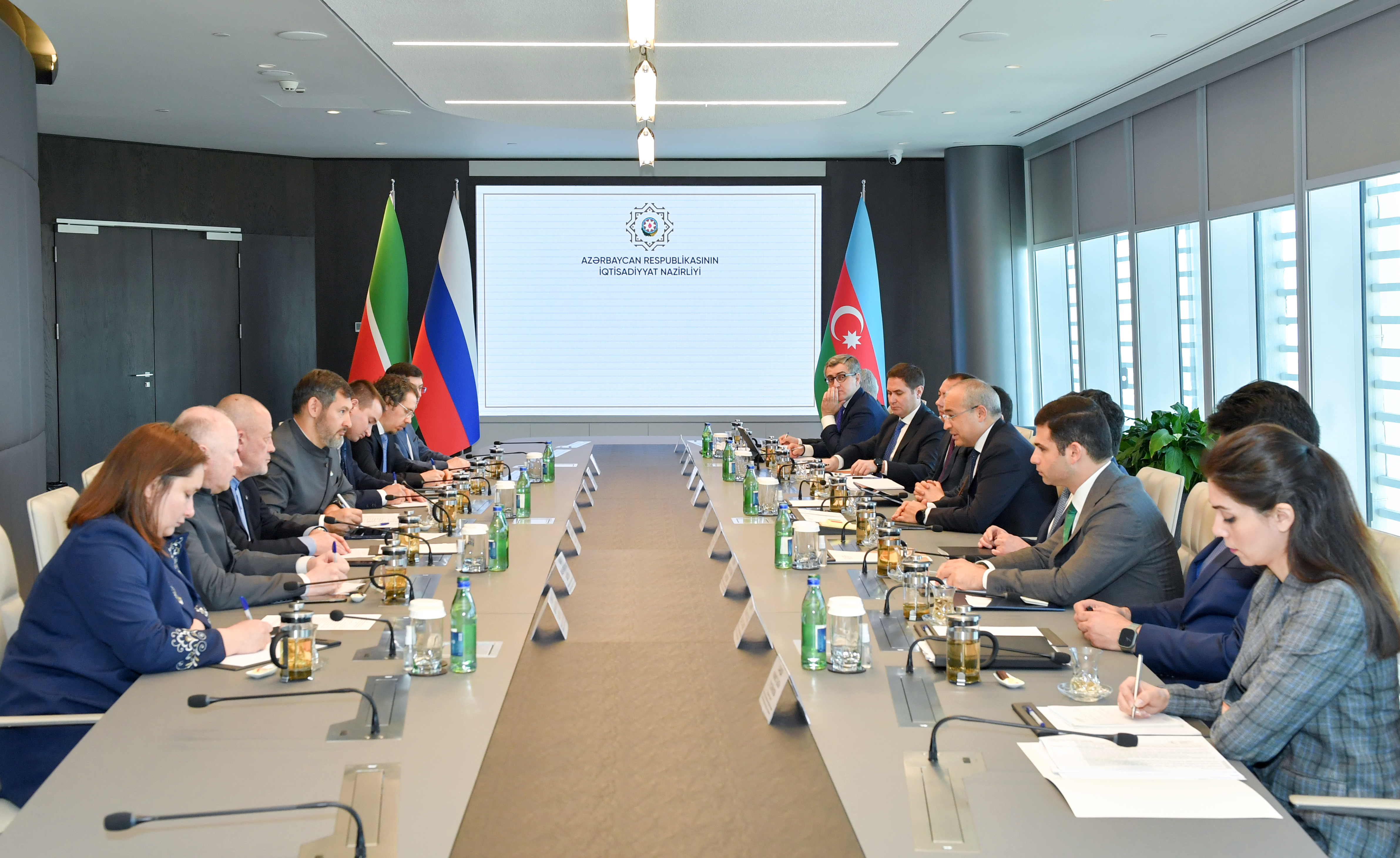 Azərbaycan-Tatarıstan iqtisadi tərəfdaşlığının inkişaf istiqamətləri müzakirə edilib