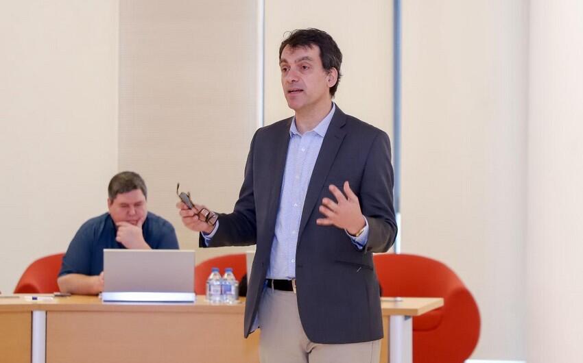 Nik Mediç: “Azərbaycanın külək enerjisi üzrə əhəmiyyətli potensialı var”