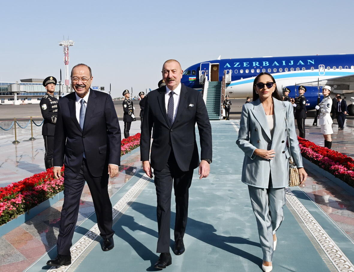 Azərbaycan Prezidenti İlham Əliyev Özbəkistana dövlət səfərinə gəlib