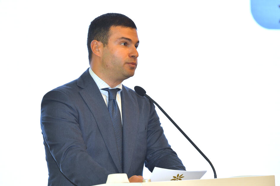 Əczaçılıq sənayesinin inkişafında özəl sektorun təşəbbüsləri də həlledici əhəmiyyət daşıyır