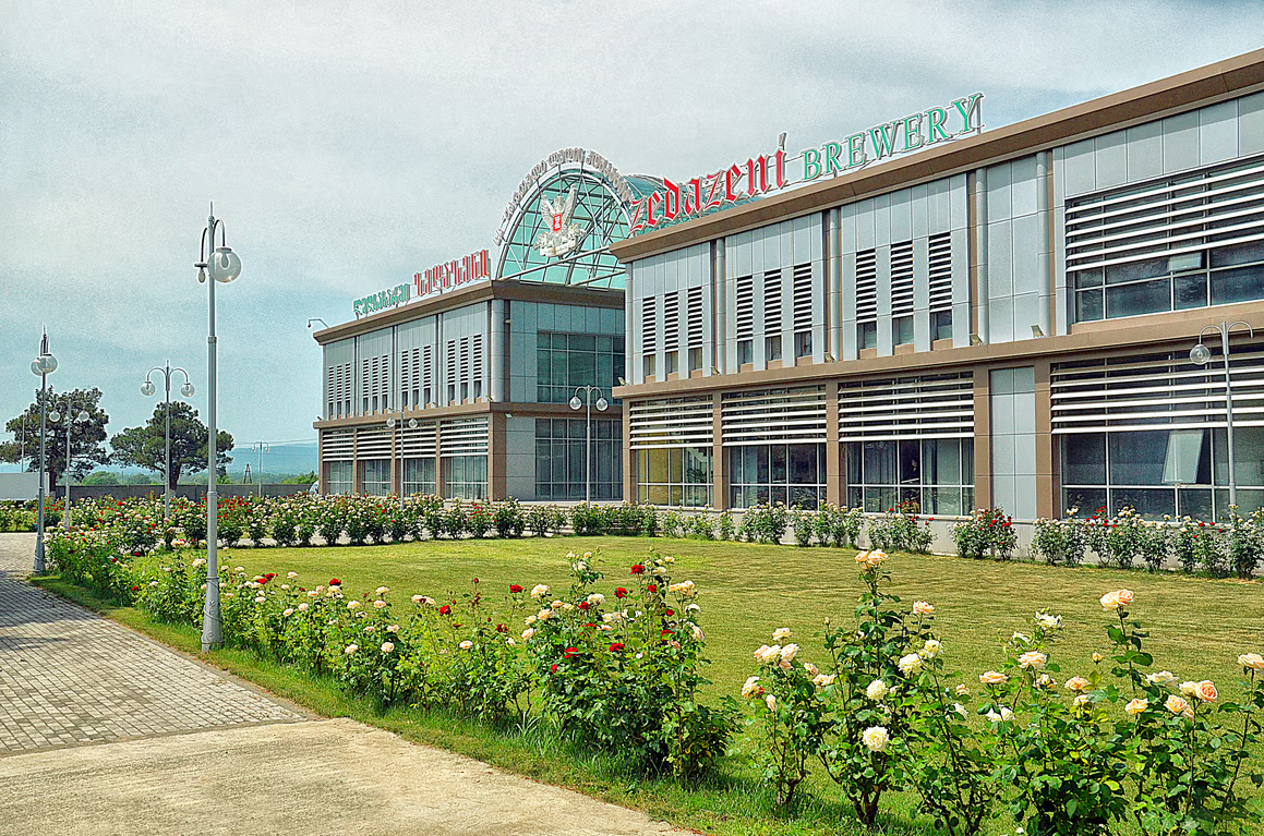 Qəbələdə yeni pivə və sərinləşdirici içkilər zavodu tikiləcək