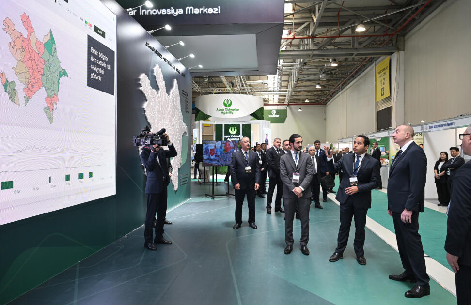 Prezident İlham Əliyev “InterFood Azerbaijan” və “Caspian Agro” sərgiləri ilə tanış olub