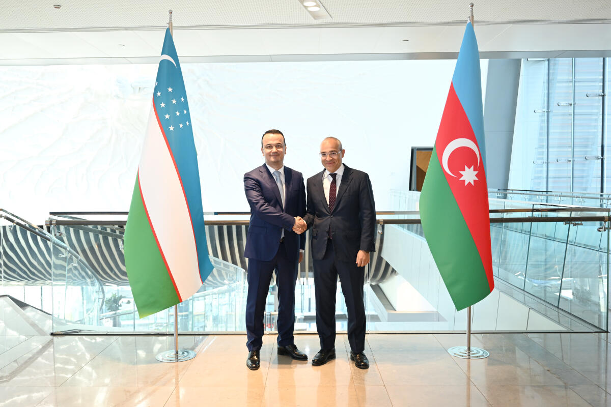 Özbəkistanla tərəfdaşlığın inkişafına dair müzakirələr aparılıb