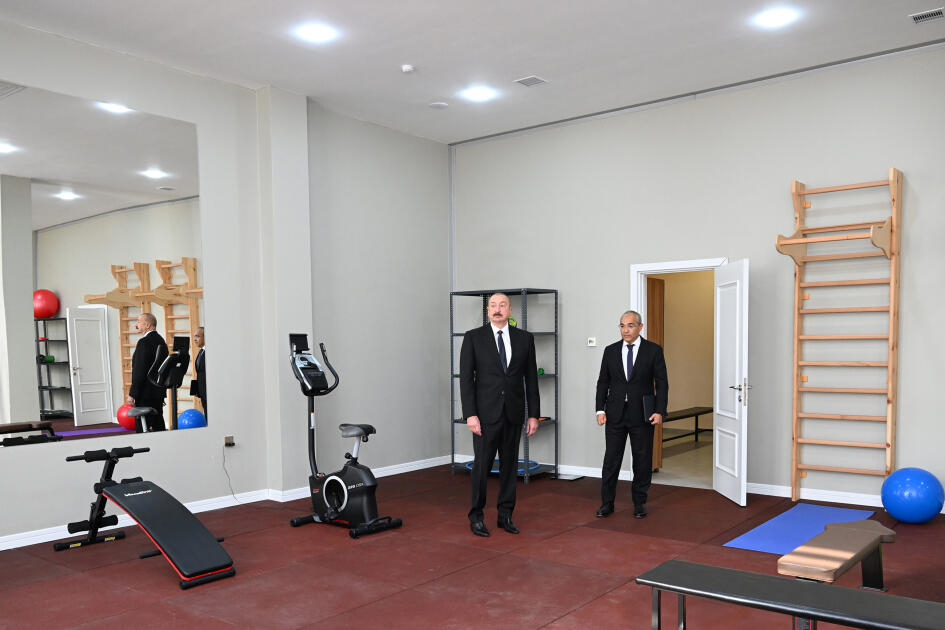 Prezident İlham Əliyev Azərbaycan Yazıçılar Birliyinin Səməd Vurğun adına Yaradıcılıq Evinin açılışında iştirak edib