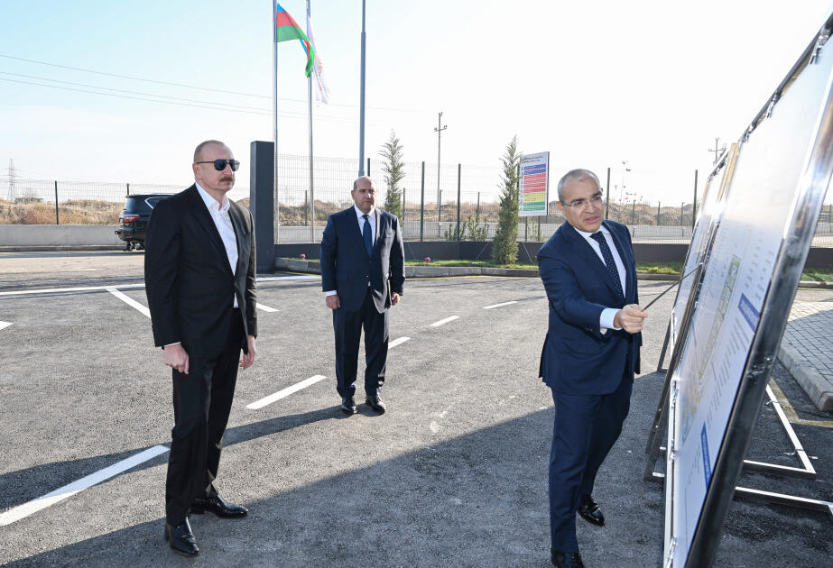 Prezident İlham Əliyev Ağdamda metal elektrik dirəklərinin istehsalı müəssisəsinin açılışında iştirak edib