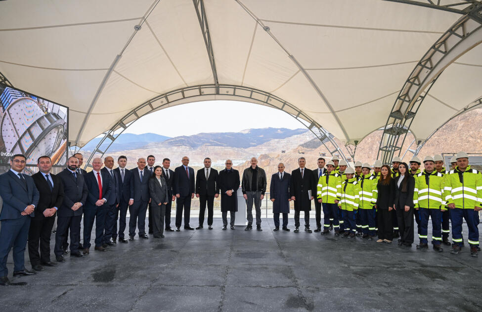 Prezident İlham Əliyev Ağdərədə “Dəmirli” Filiz Emalı Kompleksinin fəaliyyəti ilə tanış olub