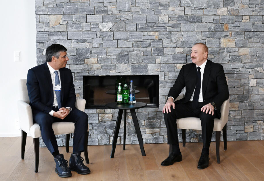Prezident İlham Əliyev Davosda Braziliyanın “BTG Pactual” şirkətinin sədri ilə görüşüb
