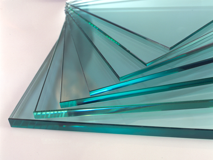 843,6 min kvadratmetr tikinti şüşəsi istehsal olunub