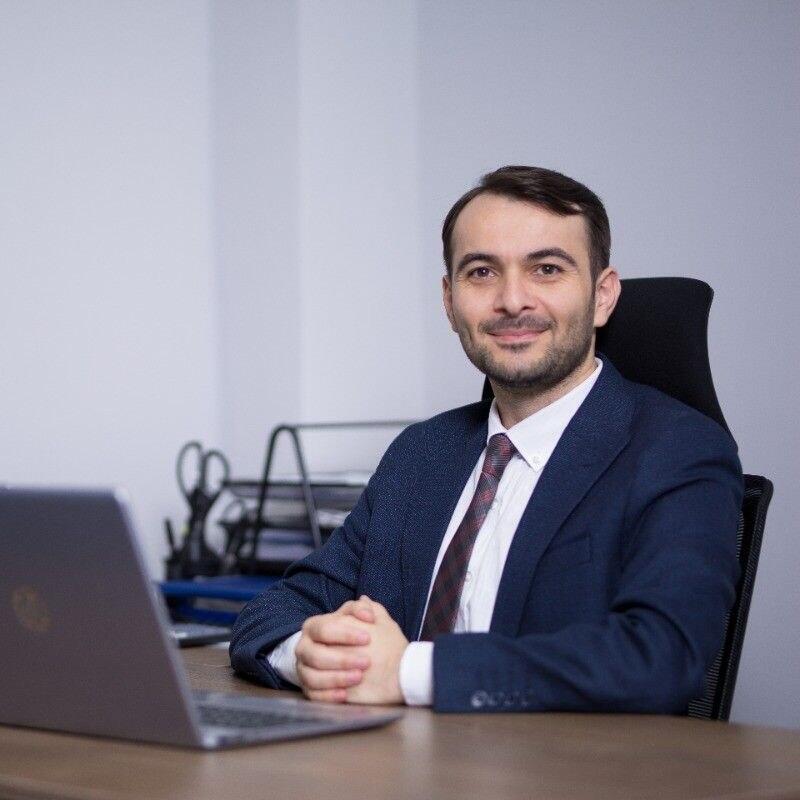 Vergi strategiyasının düzgün seçilməsinin maliyyə idarəetməsinə təsiri