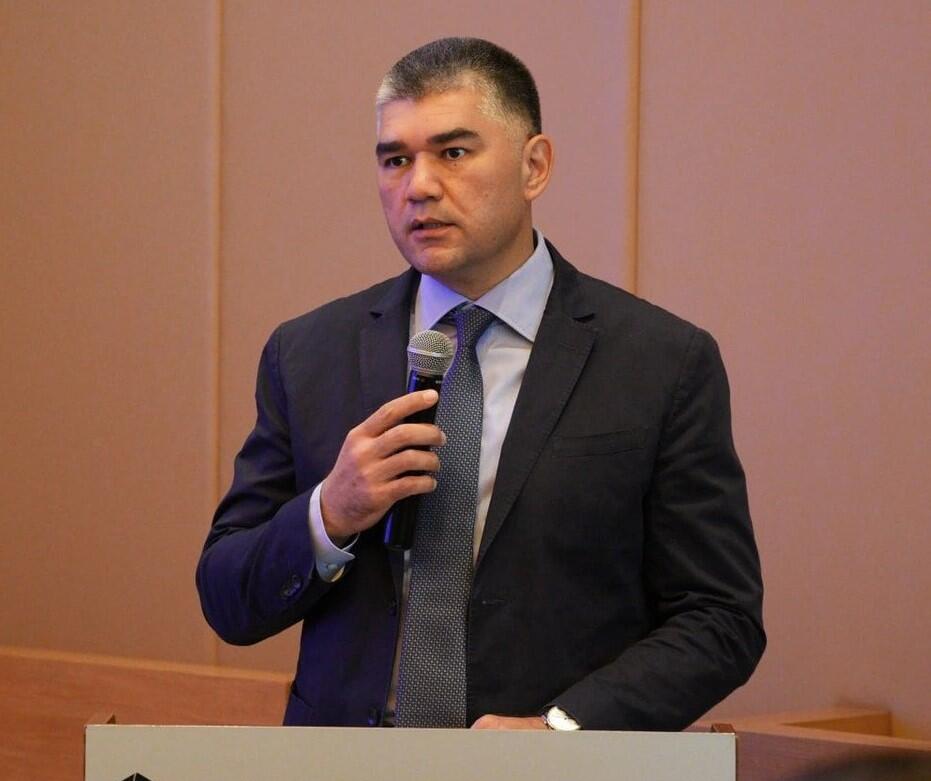 Casurbek Çoriyev: “Orta Dəhlizlə yükdaşımalar 3-4 dəfə arta bilər”