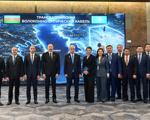 Azərbaycan və Qazaxıstan prezidentləri görüşüblər, Trans-Xəzər Fiber-Optik Kabel Xəttinin açılışını ediblər