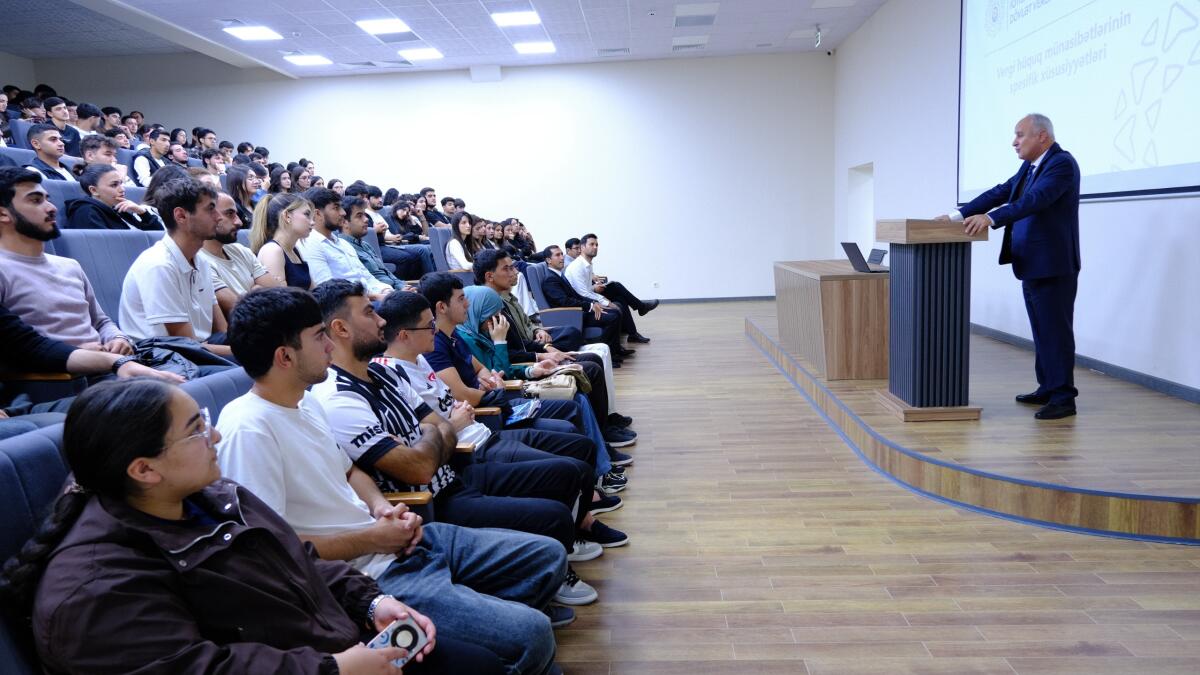 Qarabağ Universitetində “Vergi hüquq münasibətlərinin spesifik xüsusiyyətləri” mövzusunda seminar